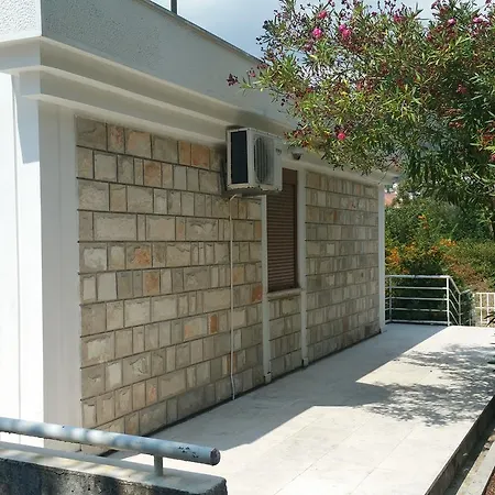 Antic With Private Pool In Villa