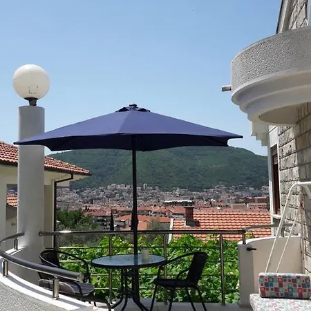 Antic With Private Pool In * Budva